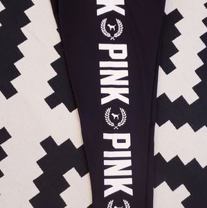 Victoria's Secret Yoga leggings, like new.